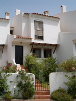 3 bedroom house to rent in Caleta de Velez - click for more details